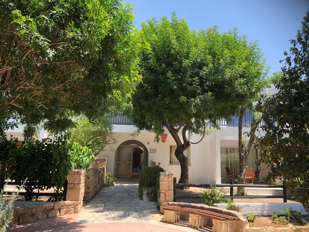 Paphos Gardens Studio Suite Exterior photo